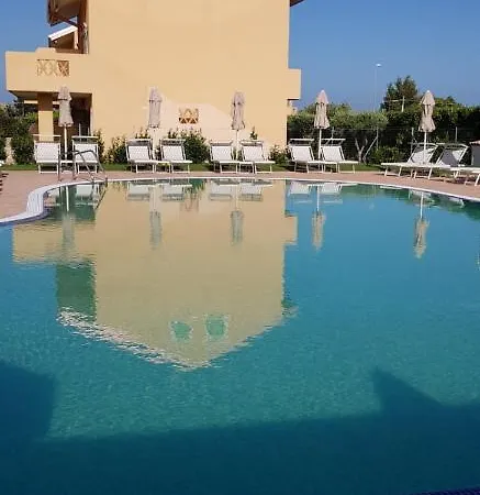 Poseidon Swim & Restaurant Aparthotel *