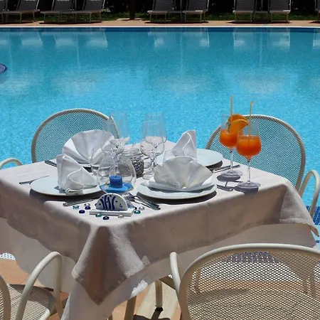 Poseidon Swim & Restaurant Aparthotel *